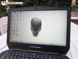 Uso all'esterno dell'Alienware 13