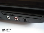 ExpressCard 54mm e 3 porte audio sulla sinistra Un lettore di card 5 in 1 sul bordo frontale
