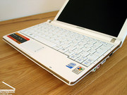 Con l'NC10, Samsung presenta una alternativa molto chic ed attraente nel settore netbook.