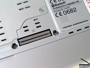 Il Portégé R500 ha anche una porta docking per collegare monitor esterni via DVI.