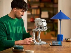 Un&#039;immagine che mostra l&#039;AT-ST Walker. (Fonte immagine: LEGO)
