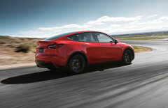 La Tesla Model Y ha raggiunto un'altra pietra miliare superando la longeva Volkswagen Golf come auto più venduta in Germania (Immagine: Tesla)