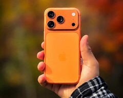Il successore dell'iPhone 17 Pro potrebbe avere un foro più piccolo (fonte: Abhinav Choudhary)