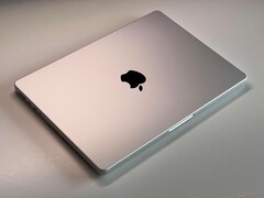 Sembra sempre più improbabile che il prossimo MacBook Pro equipaggiato con Apple M5 venga lanciato quest'anno. (Fonte: Andreas Osthoff)
