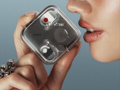 Immagine promozionale di Nothing Ear (3) nella loro custodia. (Fonte: Nothing on X)