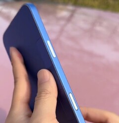 La linea iPhone 16 potrebbe includere un nuovo pulsante per scattare rapidamente le foto. (Immagine via Weibo)