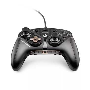 È disponibile un jack da 3,5 mm (Fonte: Thrustmaster)