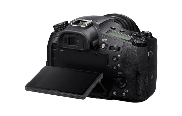 Si dice che il design della Sony RX10 V differisca molto poco da quello della RX10 IV qui raffigurata.
