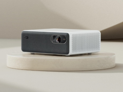 Lo Xiaomi Laser Projector 1S del 2022 può proiettare immagini fino a 150 pollici di larghezza. (Fonte: Xiaomi)