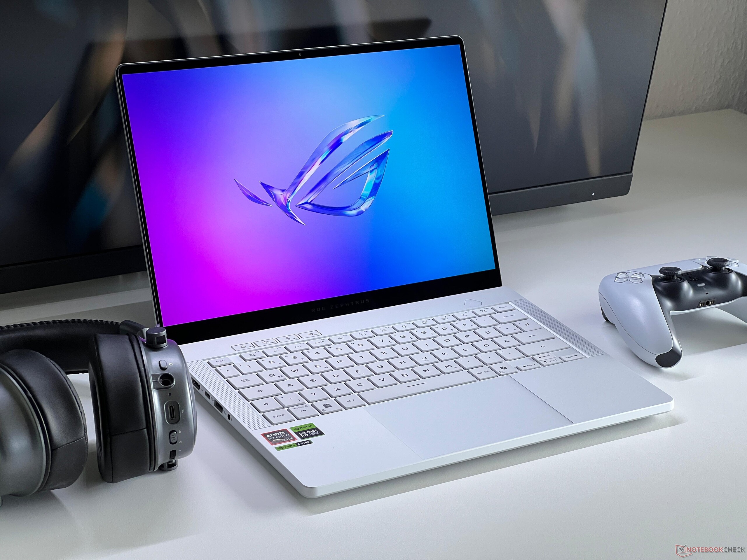 rog zepyhrus g14 5070 ti caso 03
