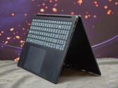 Lenovo ha presentato un laptop 2-in-1 dotato della tecnologia RTX Spark di Nvidia