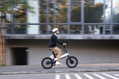 La Smartbike ebii è relativamente compatta e ha una velocità massima di 25 km/h. (Fonte: Acer)
