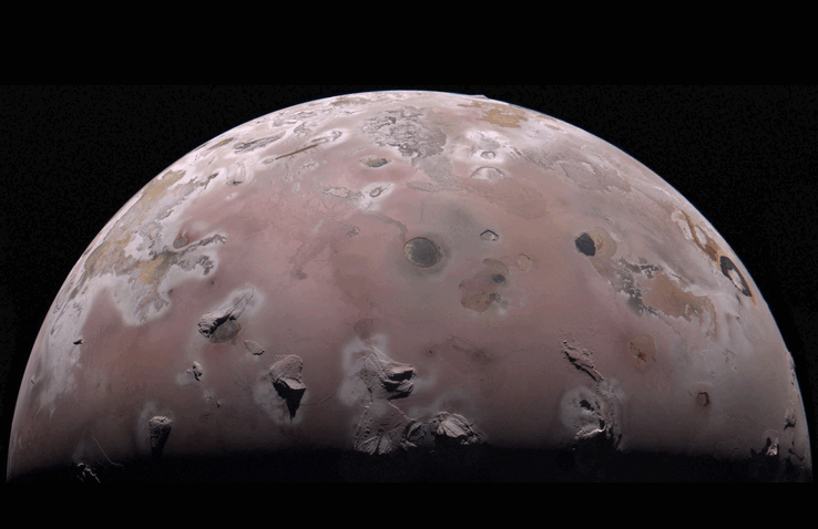 Un'immagine della luna vulcanica di Giove catturata da Juno (Fonte immagine: NASA, JPL-Caltech, SwRI, MSSS, e Gerald Eichstädt)