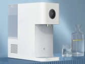 Il Mijia Desktop Drinking Machine Hot and Cold Version può raffreddare, riscaldare e filtrare l'acqua. (Fonte immagine: Xiaomi)