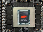 Sono in fase di sviluppo moduli VRAM GDDR7 con capacità fino a 6 GB; nella foto: PCB della GeForce RTX 5090 con moduli di memoria a vista