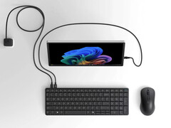 EliteBoard G1a pesa 670 g e misura 358 x 118 x 17 mm.