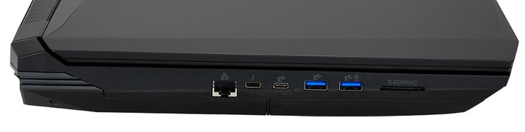 A sinistra: Gigabit RJ-45, Thunderbolt 3, USB 3.0 Type-C, 2x USB 3.0, lettore SD