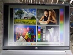 All'aperto, con un cielo molto nuvoloso