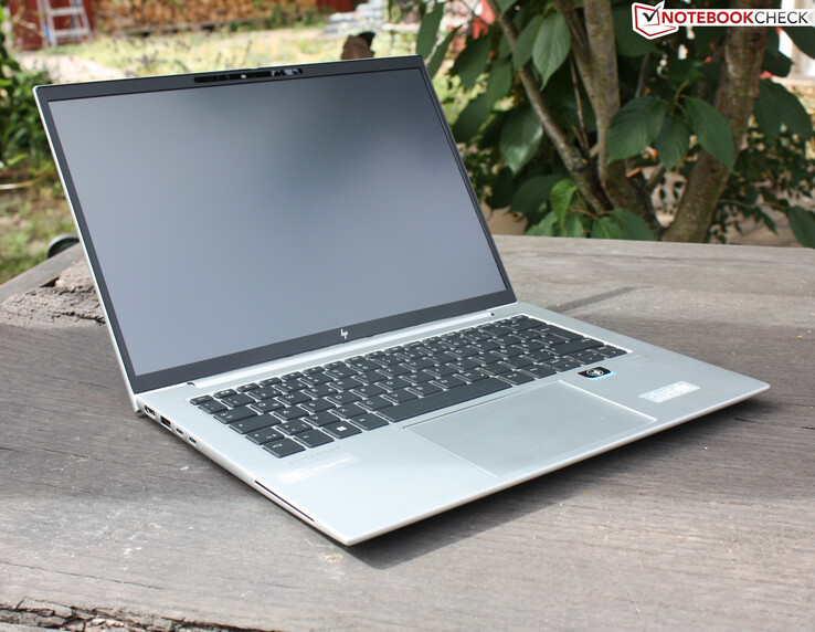 HP EliteBook 845 G9: un sacco di roba dentro