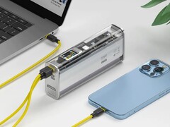 Il power bank portatile SHARGEEK STORM2 Slim può caricare un iPhone sette volte. (Fonte: SHARGEEK)