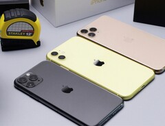 Si dice che OpenAI stia cercando di copiare la tecnologia utilizzata nell'iPhone di Apple.