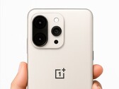 Rendering non ufficiale di OnePlus 15 che mostra la nuova configurazione della fotocamera. (Fonte: OnePlus Club su X)