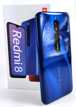 Recensione dello smartphone Xiaomi Redmi 8. Dispositivo di prova cortesemente fornito da Trading Shenzhen.