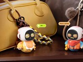 Gli utenti possono chattare con Eiliko tramite Wi-Fi, dargli comandi vocali o semplicemente guardarlo mentre fa le sue cose (fonte immagine - energizelab.com)