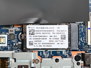 SSD primario M.2 2242
