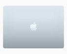 Il prossimo MacBook economico potrebbe assomigliare molto all'ultimo MacBook Air 13 M4. (Fonte immagine: Apple)