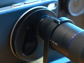 Le lenti intercambiabili sugli smartphone potrebbero diventare comuni nel 2026, forse a livello globale, come quelle di Vivo, Oppo e Xiaomi. (Fonte: Weibo)