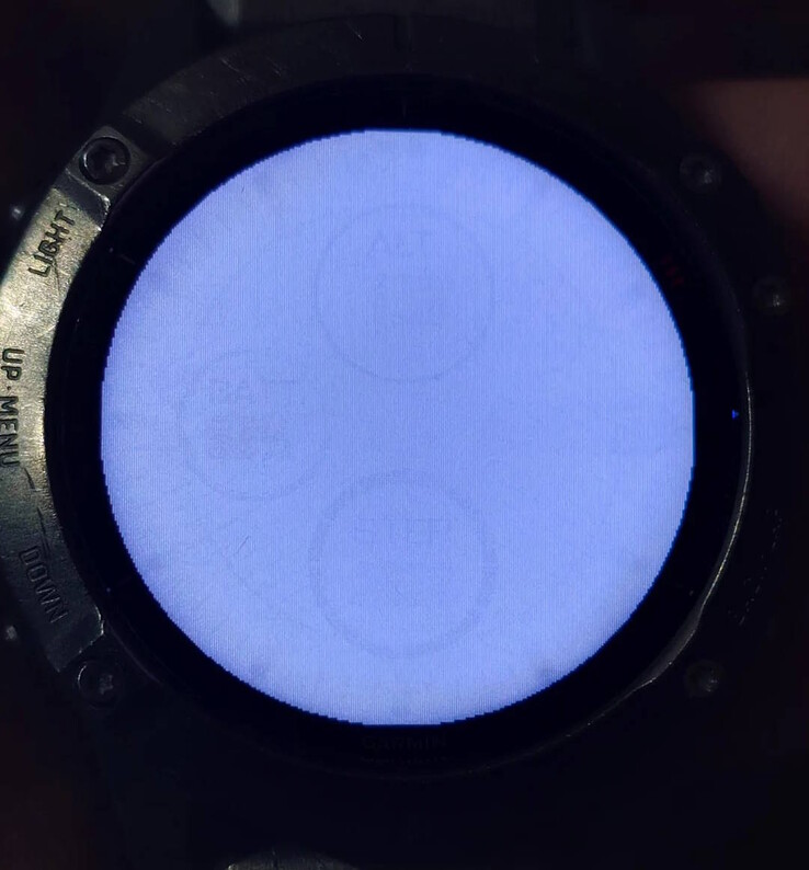 Il Fenix 6 Pro con display MIP può essere acquistato anche da un solo Schaden (Bildquelle: Johnno74, Reddit)