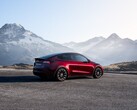 La nuova Model Y color Midnight Cherry Red (immagine: Tesla)