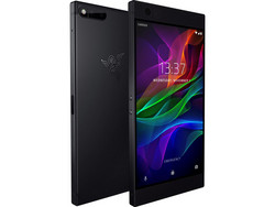 Recensione: Razer Phone 2017. Modello fornito da notebooksbilliger.de