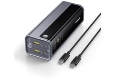 Il power bank Baseus EnerGeek GP12 da 20.800 mAh è attualmente scontato del 38% su Amazon. (Fonte immagine: Amazon)