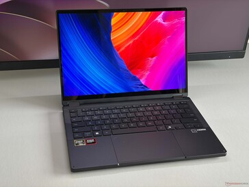 Asus ProArt PX13 con pannello OLED di Samsung