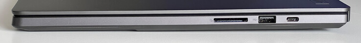 A destra: Lettore di schede SD (UHS-II), USB-A 3.2 Gen 2 (10 GBit/s), USB-C 3.2 Gen 2 (10 GBit/s, DisplayPort 1.4, Power Delivery)