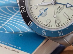 Il nuovo orologio GMT automatico di Timex evoca l’epoca d’oro dell’aviazione