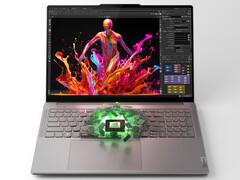 Il Lenovo Yoga Pro 9i Gen 9 è dotato di 6 altoparlanti con 4 subwoofer. (Fonte: Lenovo)