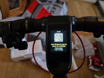 Unboxing di Ninebot F3 Pro