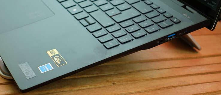 3.cuffie da 5 mm; USB-A 3.1 Gen 1