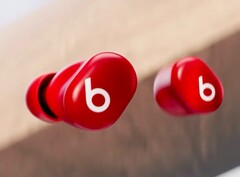 Le cuffie Beats Solo sono disponibili in quattro colori, tra cui il rosso. (Immagine: Apple)