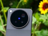 Secondo una recente indiscrezione, il Vivo X500 Pro Max in versione globale non sarà economico, almeno in Europa.