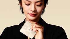 Xiaomi ha rilasciato poster teaser ufficiali, foto stampa e un video teaser del telefono flip Mix Flip 2 con fotocamera Leica. (Fonte: Xiaomi)