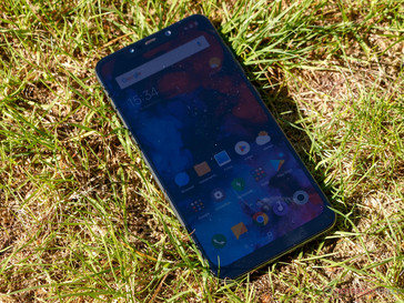 Uso dello Xiaomi Pocophone F1 all'esterno