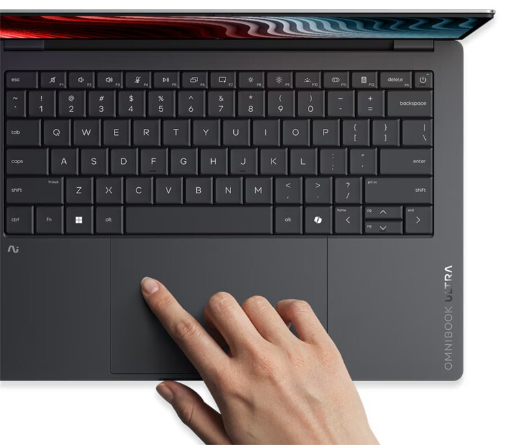 HP include un trackpad aptico e una tastiera senza griglia.