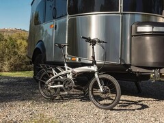 L&#039;edizione speciale Tern Vektron S10 Airstream è dotata di un motore Bosch Performance Line con una coppia di 65 Nm (Fonte: Tern via Electrek)
