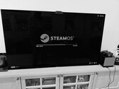 Nella foto: la configurazione della Steam Machine dell'ex dirigente della SIE Shuhei Yoshida