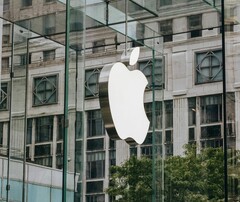 Apple ha accettato un aumento di prezzo del 100% per la RAM sul posto. 