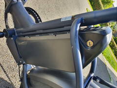 Batteria da 720 Wh facilmente rimovibile